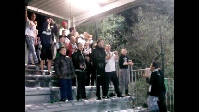 ultras GREEN BOYS !!! SR COLMAR RED STAR VERSION LONGUE