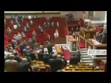 Manuel Valls refuse de serrer la main du président tunisien Moncef Marzouki