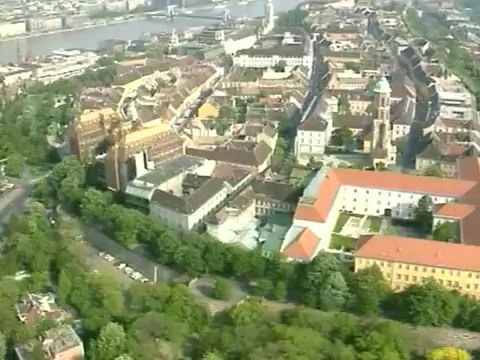 Оздоровительный лечебный курортный туризм отдых путешествия стоматология спа релаксация массаж Будапешт Венгрия телесная терапия