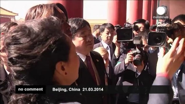 Michelle Obama joue au ping-pong à Pékin