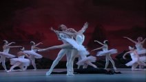 Tchaikovsky : “Swan Lake” (Mariinsky Ballet) 2/2
