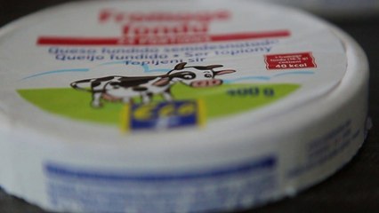 Hautmont: il découvre un boulon dans une portion de fromage fondu achettée au centre Leclerc d'Aulnoye-Aymeries