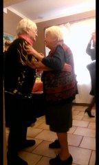 La valse de la centenaire