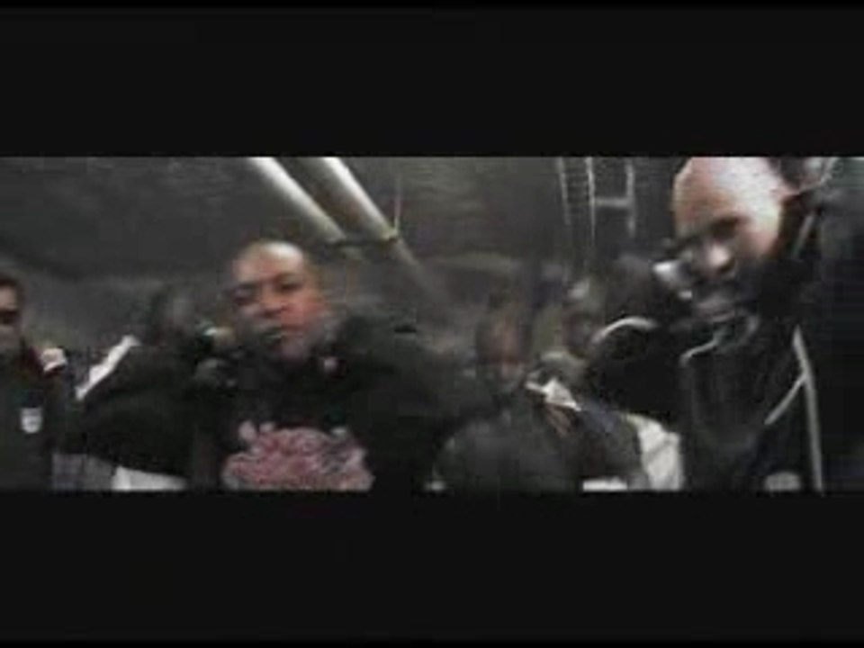 Bombardement atomique- Unité 2 feu