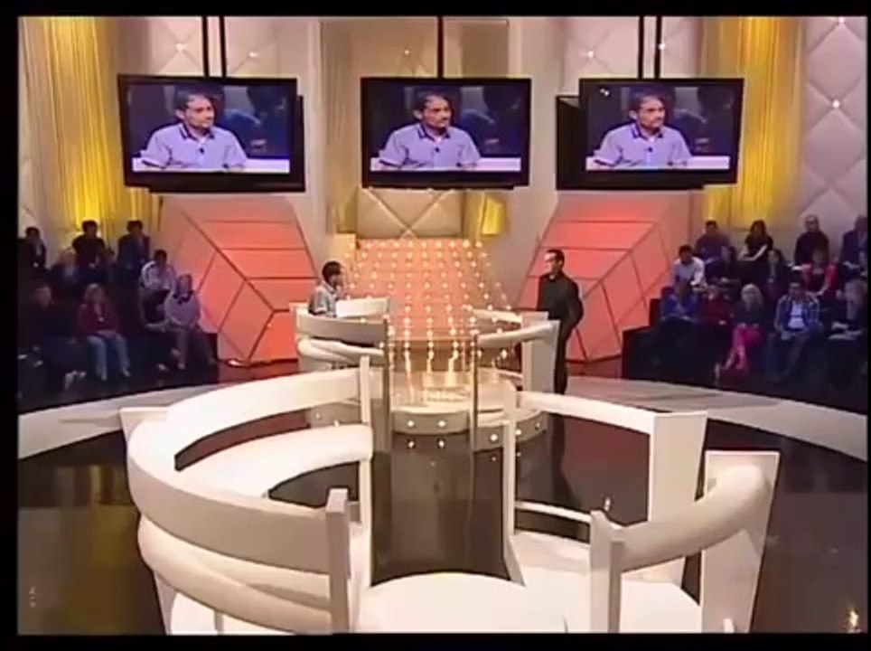 عندي ما نقلّك - اغرب حلقة تشاهدها .تعترف لزوجها بان لها عشيقا امام الجماهير