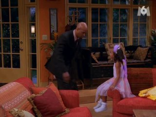 Ma Famille d'abord  (2x14)  Dehors !