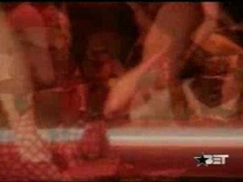 Snoop & Dogg pound-Doggy dogg world