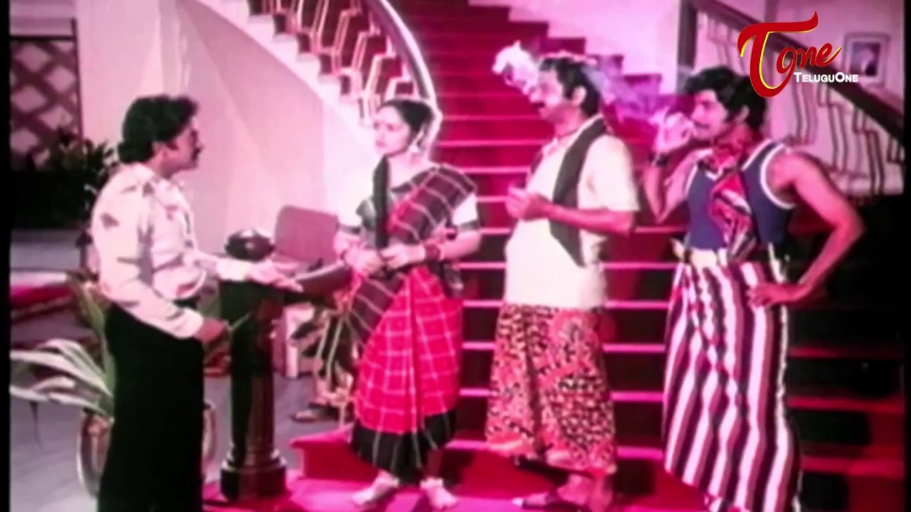 Shoban Babu & Gollapudi Fun With Charanraj In Srikakulam Accent