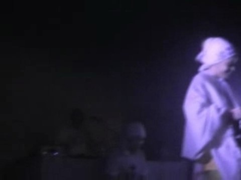 Keny Arkana & Mc Ray - Victoria