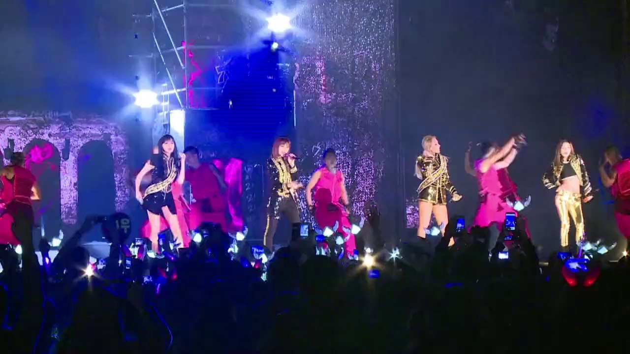 K-pop girl group 2NE1 rocks Hong Kong on Asian...