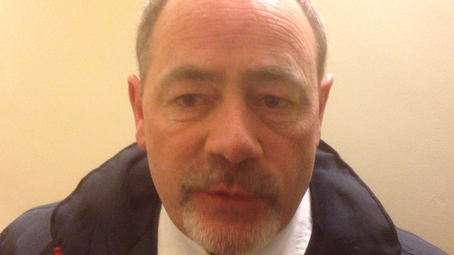 Réaction de Nicolas Le Quintrec, Vannes au centre