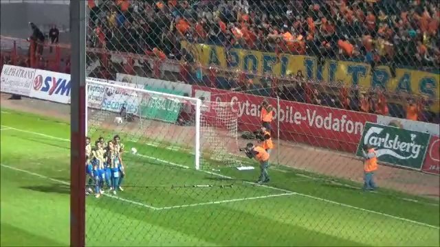 Ερμής-ΑΠΟΕΛ-γκολ Ντε Βινσέντι