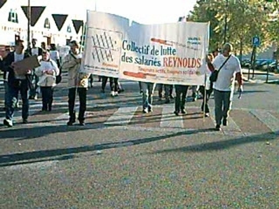 Manif et Table ronde à Valence (Drôme)