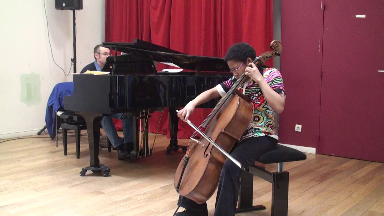 Audition Centre Cerise