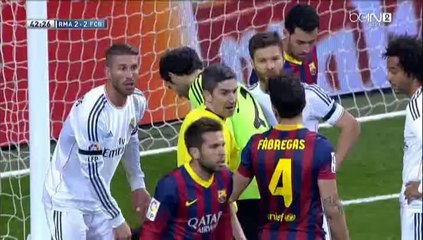 احتكاك بين فابريجاس وبيبي كاد ان يتسبب في عراك بين لاعبي الفريقين