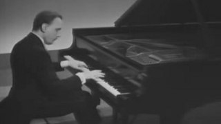 Michelangeli - Chopin - Valse in E flat