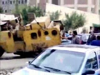 Régis Déplace Un Rouleau-Compresseur