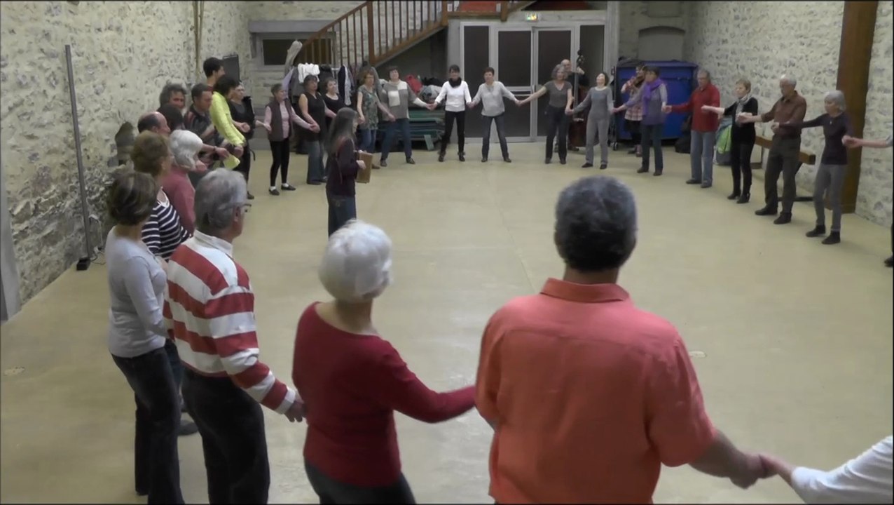 folkpourtous249 branle de pinagay 03/14