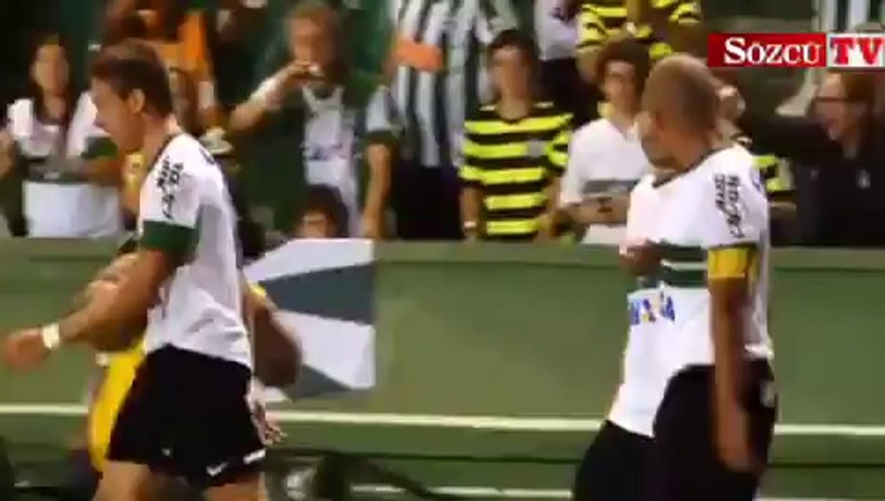 Alex'ten efsane frikik golü