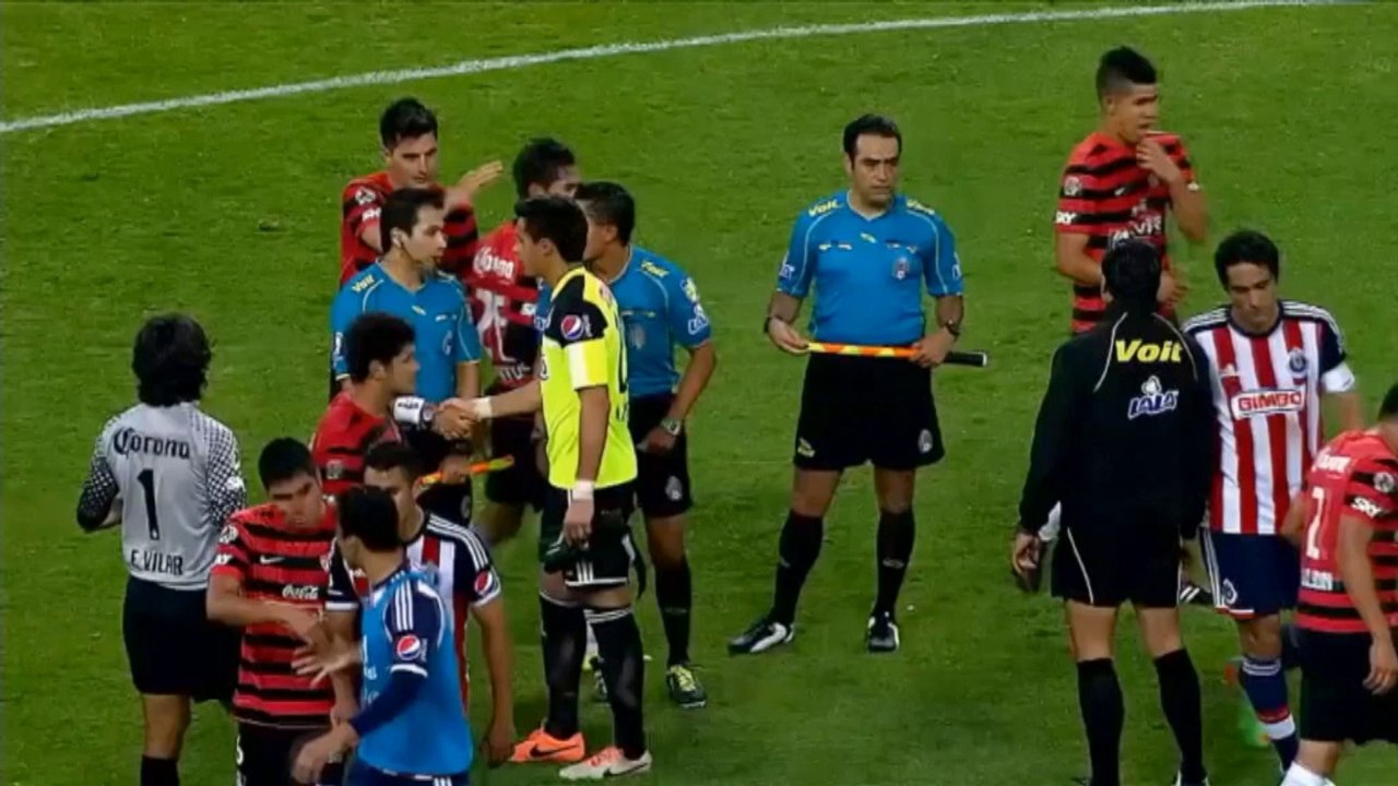 Liga MX: Massenschlägerei überschattet Derby