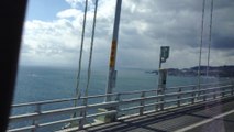 明石海峡大橋（ＪＲ高速バス高松行きから）