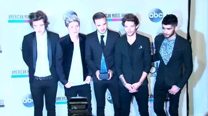 Zayn Malik Sends a Fan a Video Message