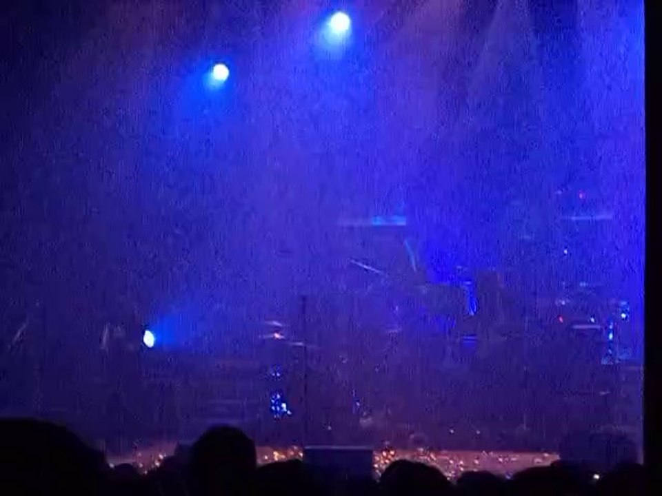 julien doré - on attendra l'hiver (live folies bergères 15 mars 2014)
