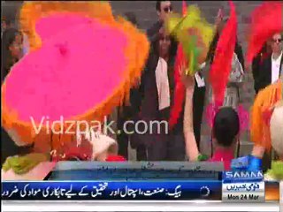 Michelle Obama did folk dancing & rope jumping in China