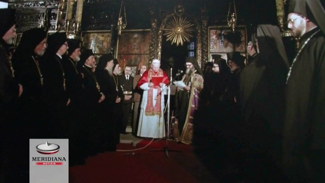 Dal 25 marzo al 4 maggio allo Stadio di Domiziano una mostra fotografica su Karol Wojtyla