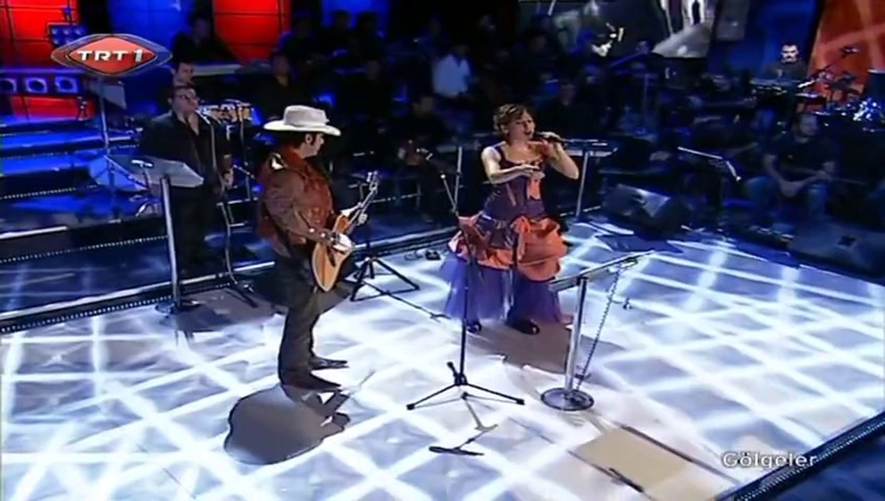 08 kıraç funda arar sevda kuşun kanadında 18.10.2006 gölgeler