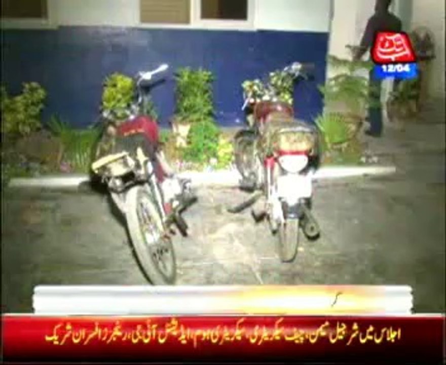 Rangers, police arrest 76 criminals in Karachi