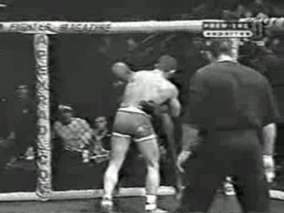 Pele vs Miletich