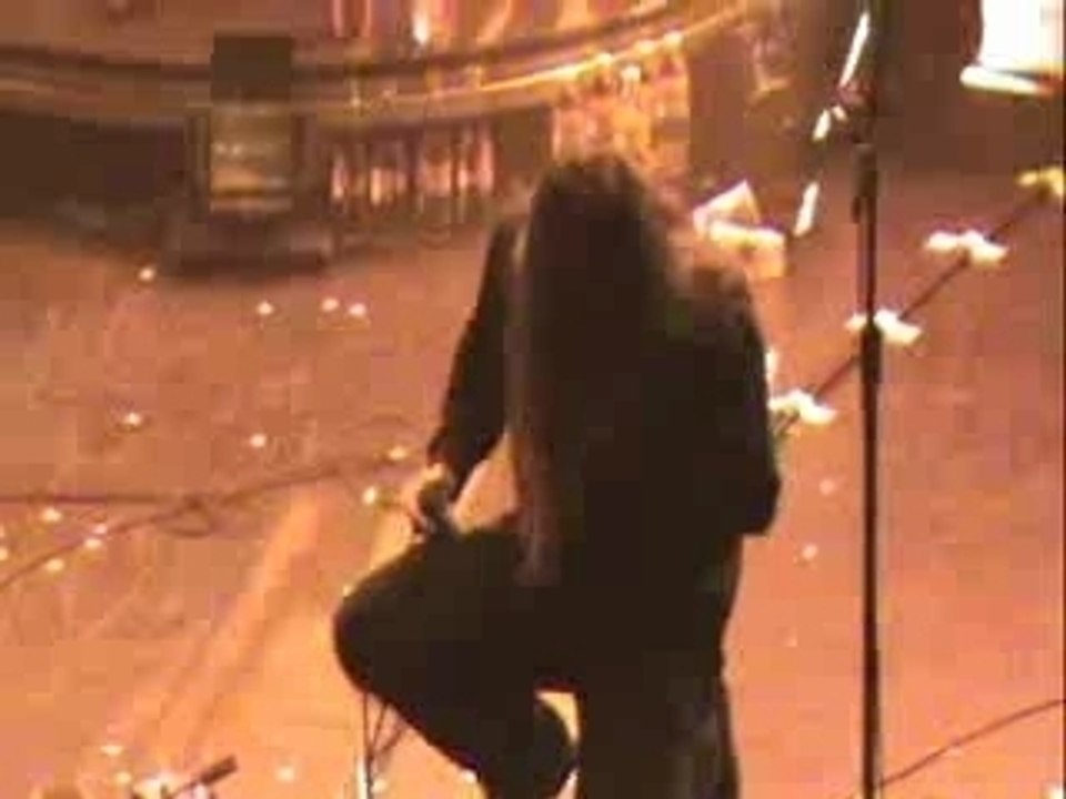 Qotsa - Live 20-12-2005 - Thumb (Featuri