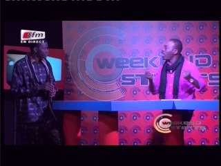 Le reppaur NDongo D dans le plateau de Dj Bops