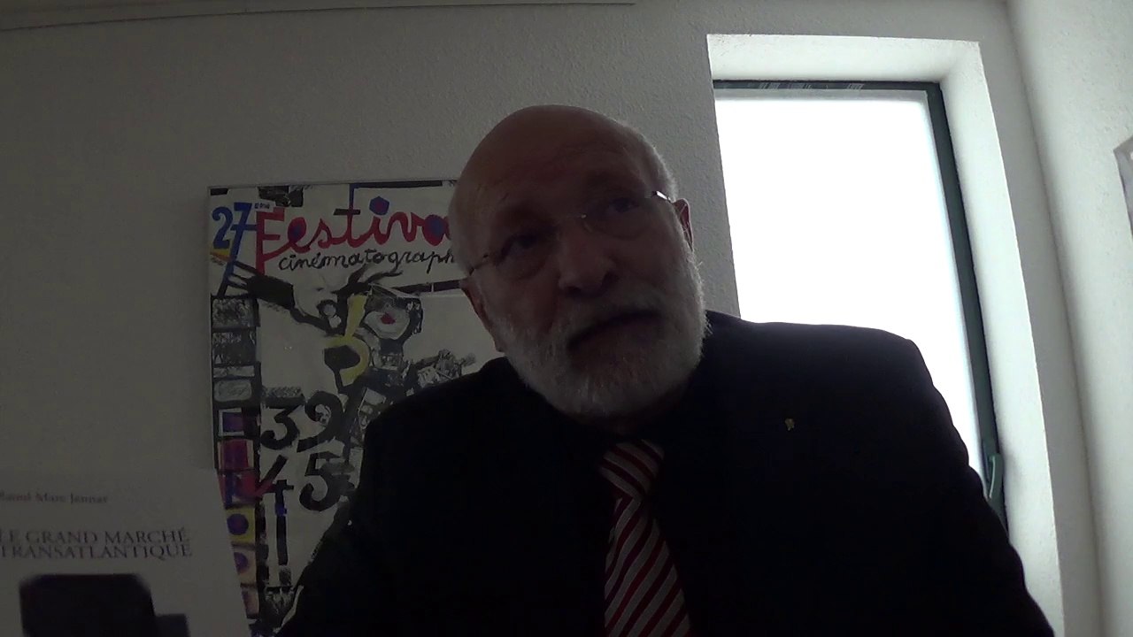 "Le grand marché transatlantique" Raoul Marc JENNAR interview par Nicolas caudeville