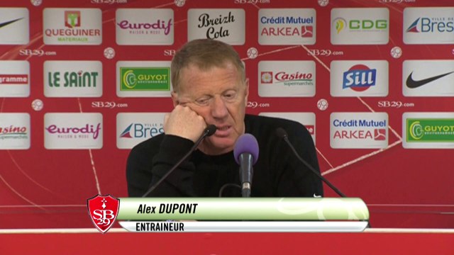 Conférence de presse Stade Brestois 29 - AC Arles Avignon (2-0) : Alex DUPONT (SB29) - Franck DUMAS (ACA) - 2013/2014