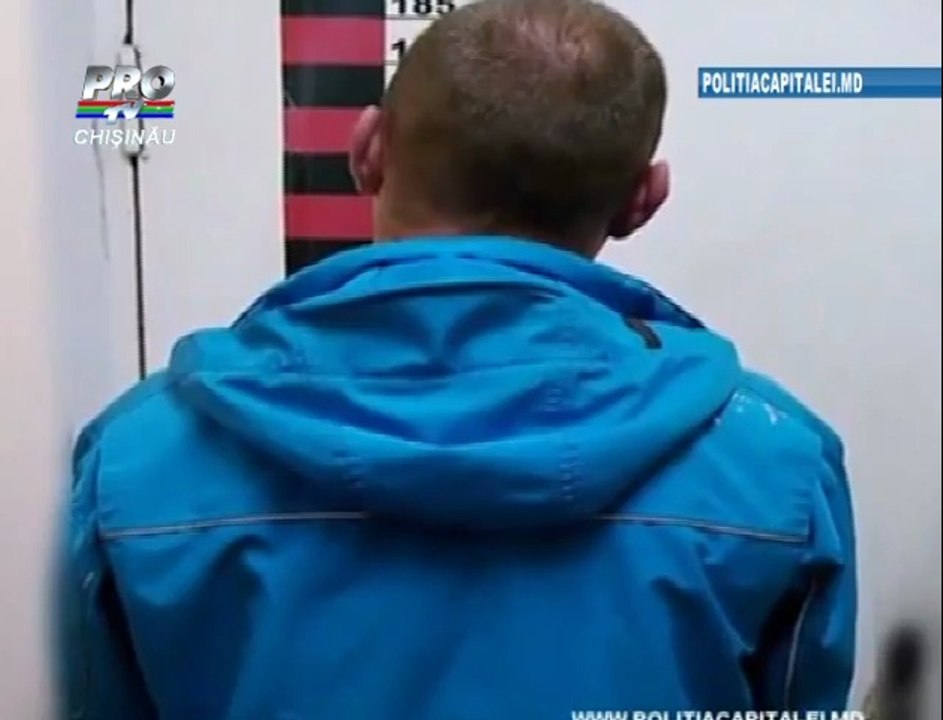 Hoti de buzunare prinsi in flagrant de politie intr-un microbuz din capitala Cum actionau indivizii