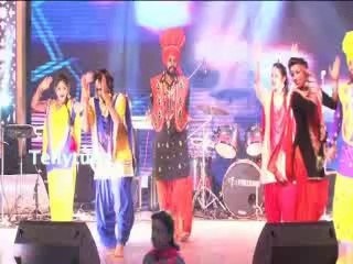 Sunil Grover rocks at Baisakhi celebrations