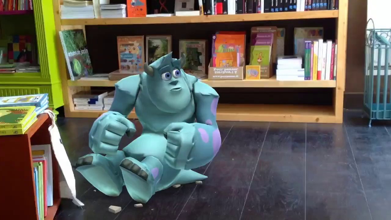 Joli mariage entre les thrillers et la littérature de Jeunesse ! :-)