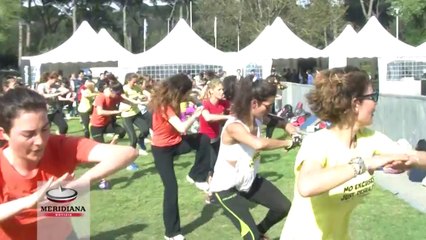 Malagò inaugura Run5- Galaxy S5 Appia Run, oltre 6000 maratoneti ai nastri di partenza