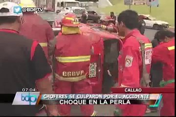 Conductor resultó herido tras violento choque en el óvalo de La Perla en Callao