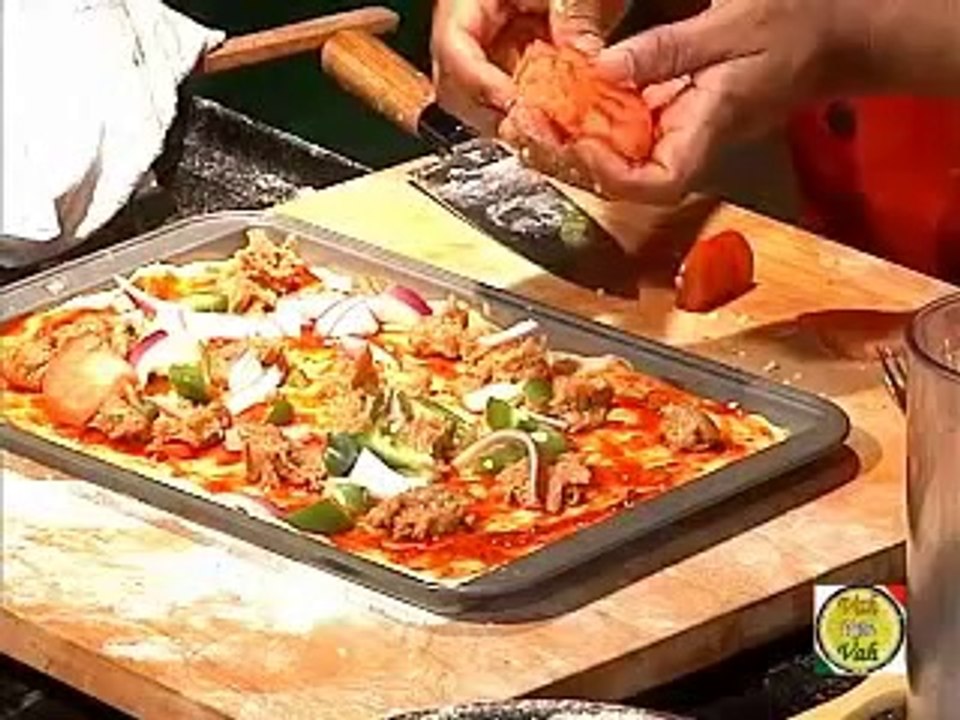 How To Make a Pizza - By VahChef