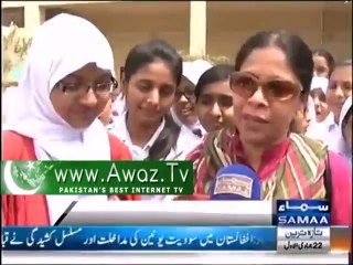 Karachi college girls make human map of Pakistan