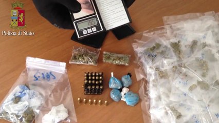 Foggia - Sequestrate armi, cocaina e munizioni (24.03.14)