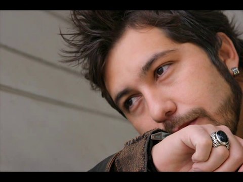 serkan çevik sevildiğini bil yeter(1)