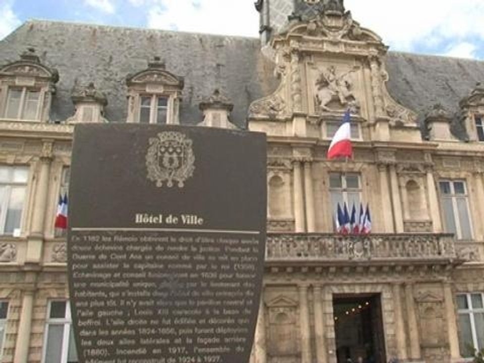 Municipales 2014: à Reims les listes PS, UMP et FN se maintiennent - 25/03