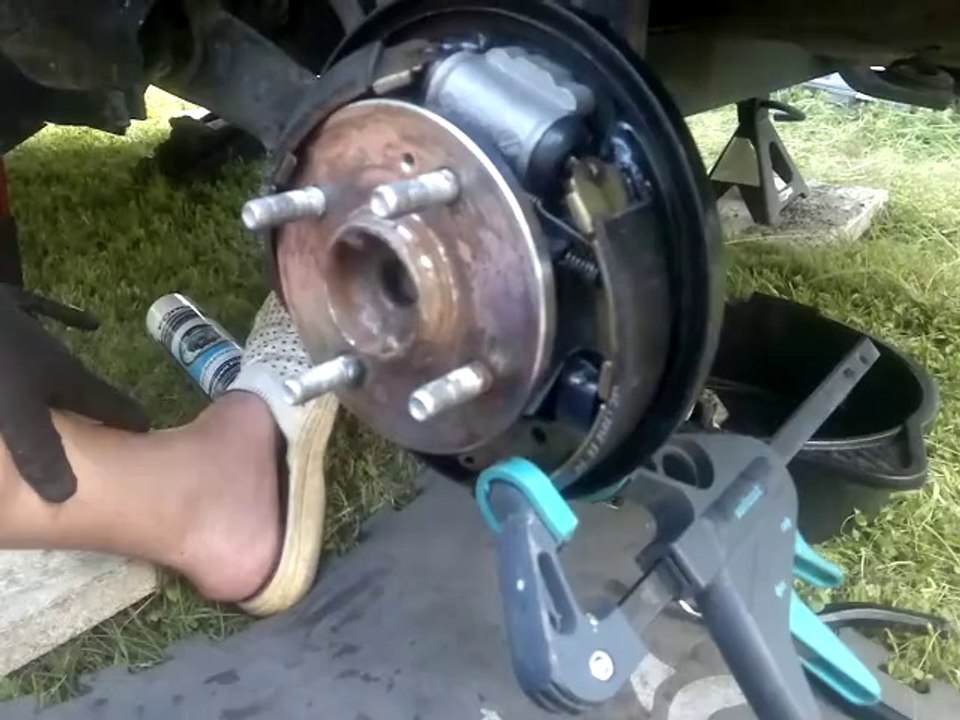 Changement système de  frein à tambour 3~3