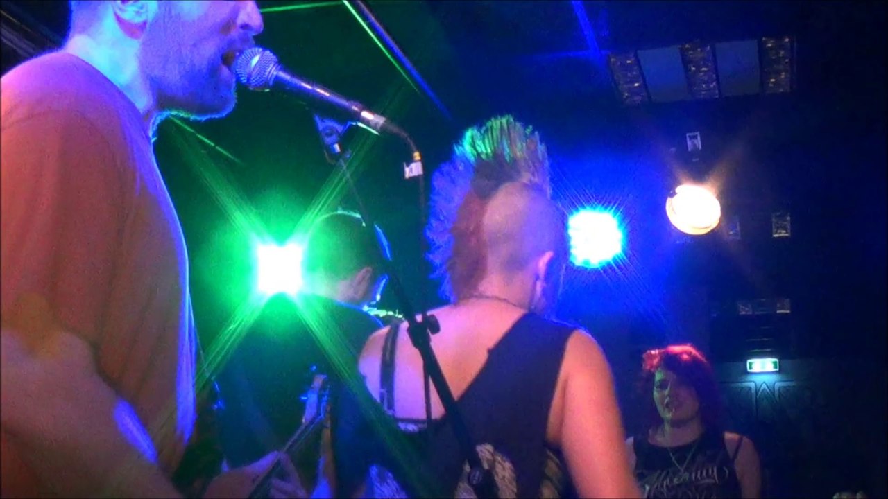 La Société Elle a Mauvaise Haleine - Notre liberté