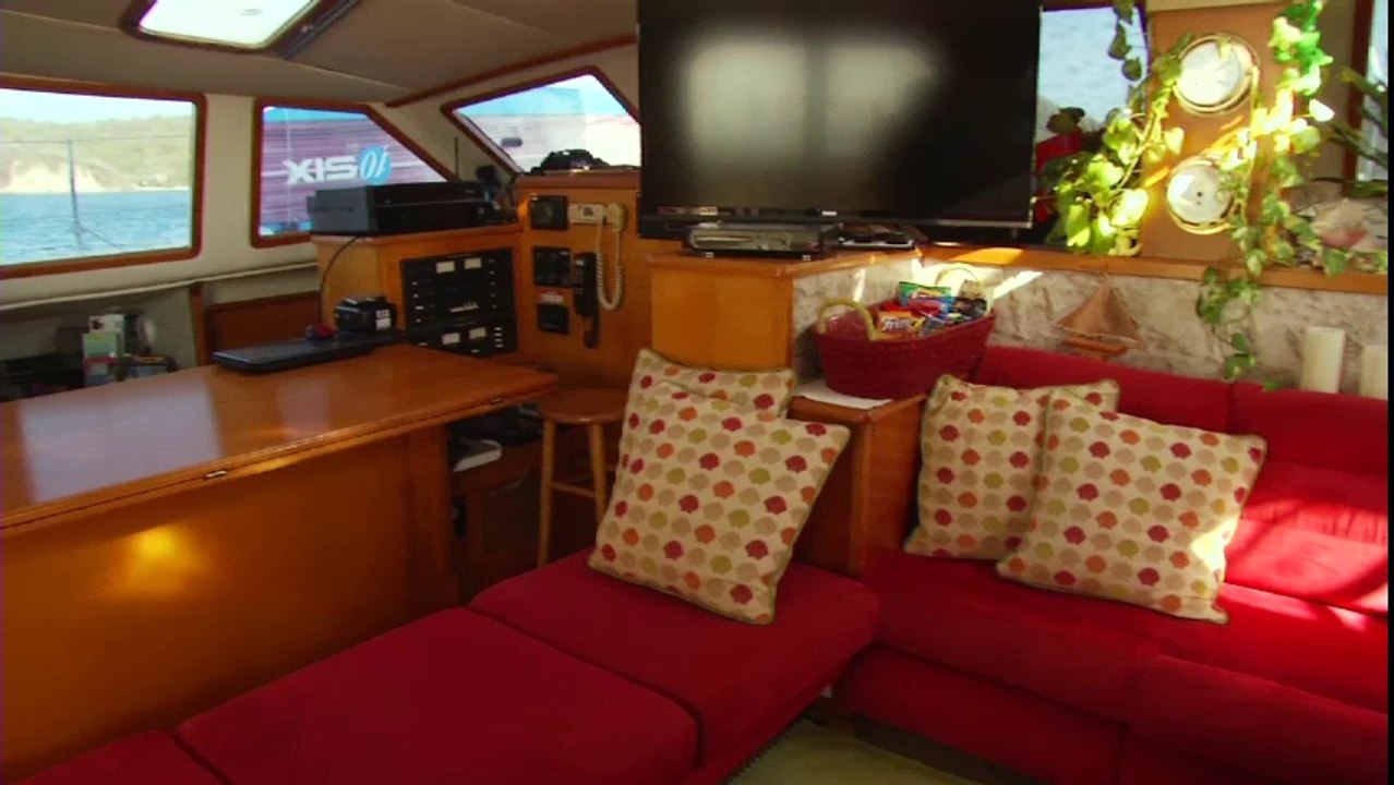 Sailing Vacations on the Caribbean Catamaran Quest