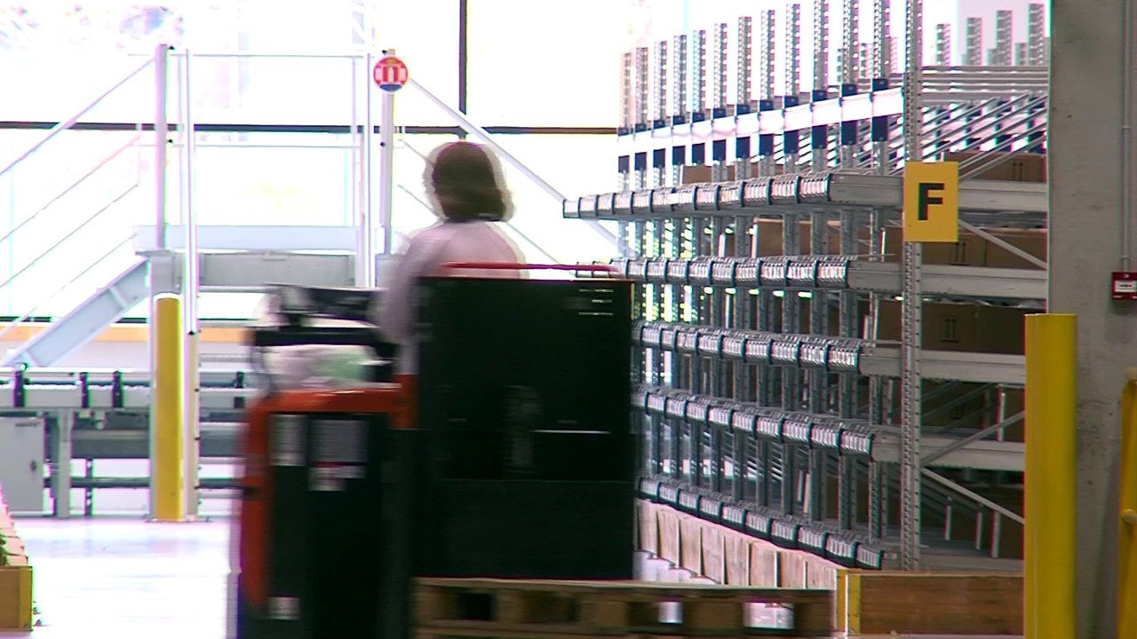 Cosmetic Valley : Interview de Philippe Valentin, directeur du site de Sisley à Saint-Ouen-l'Aumône